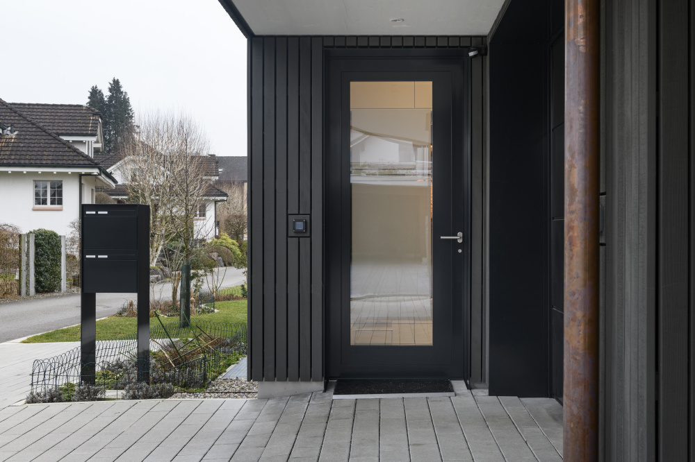 Eingangstür Einfamilienhaus