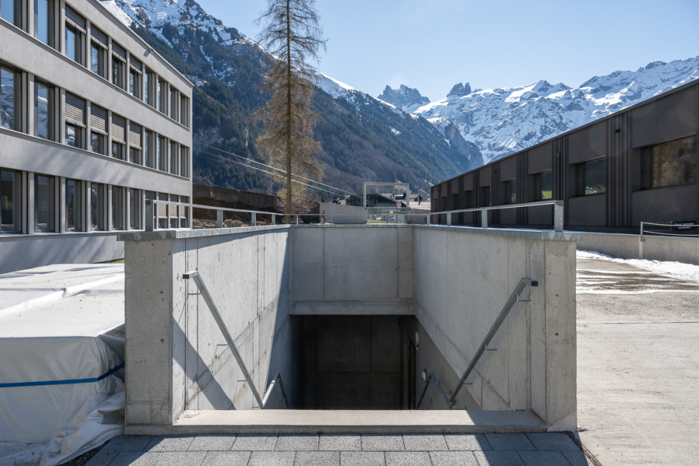 23100011 Sporthalle Engelberg ps 1039 2
