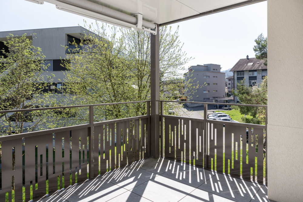 23100047 23100195 Dammstrasse Alpnach cs Anbaubalkon 1005