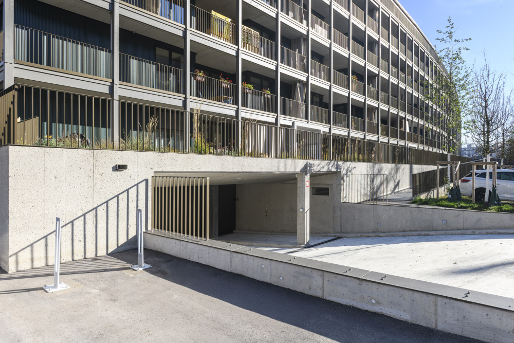 23100099 Reussinsel Luzern ul 16