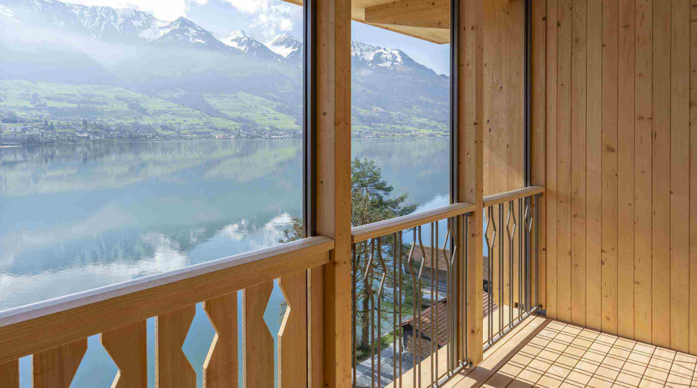 202506 Iromet Hotel Kurhaus am Sarnersee JH 75 0978 Balkongeländer